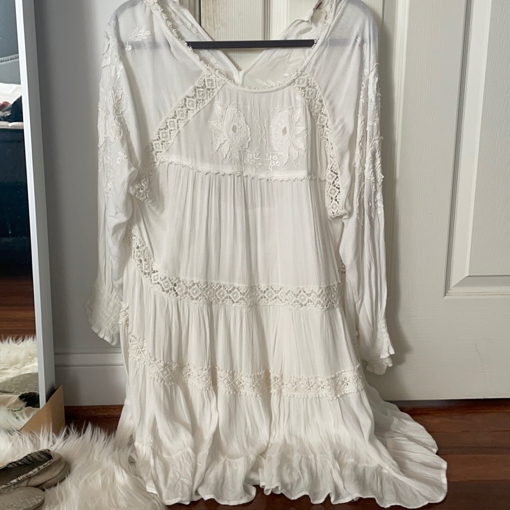 white dress